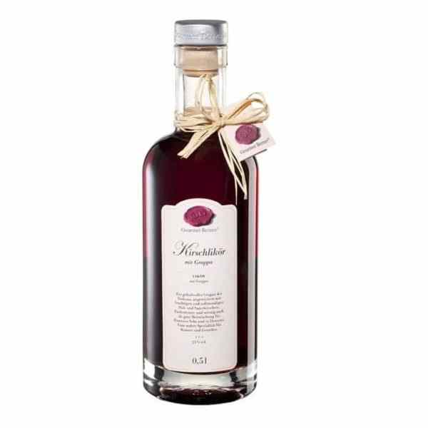 Kirschlikör mit Grappa